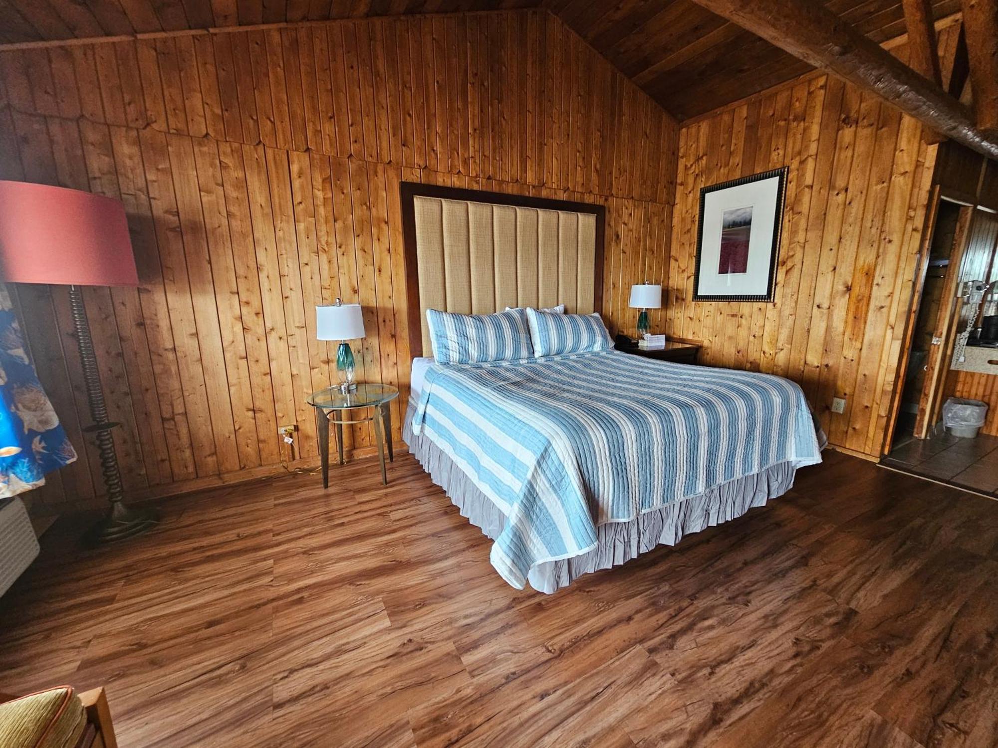 Atlantic Shores Inn And Suites Chincoteague Exteriör bild