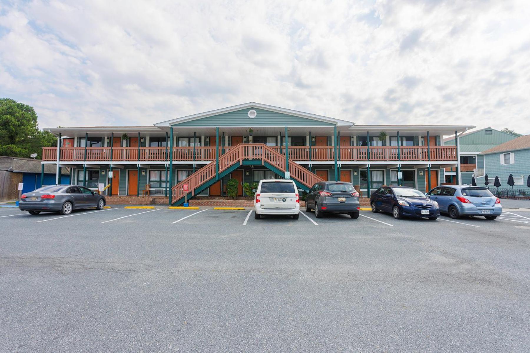 Atlantic Shores Inn And Suites Chincoteague Exteriör bild