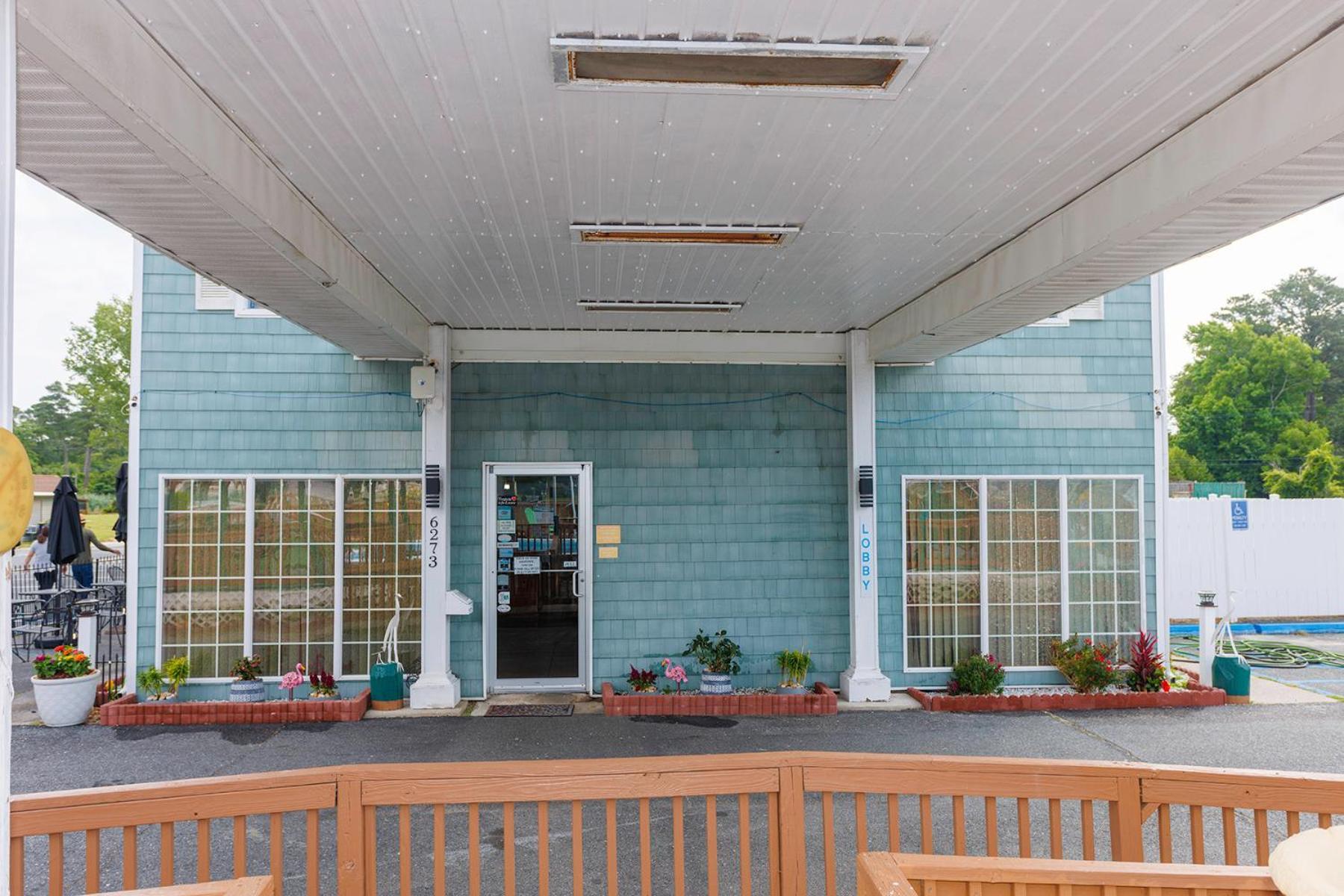 Atlantic Shores Inn And Suites Chincoteague Exteriör bild