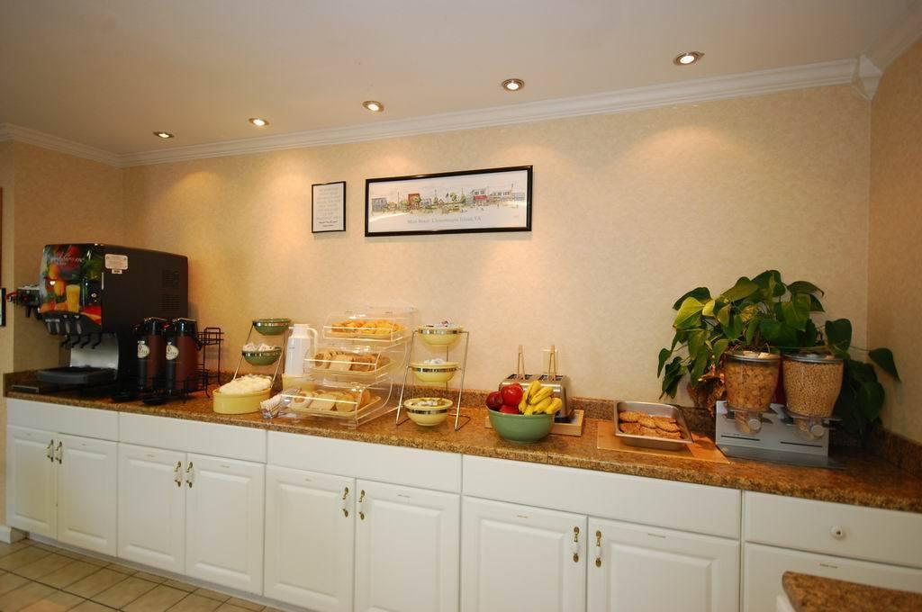 Atlantic Shores Inn And Suites Chincoteague Restaurang bild